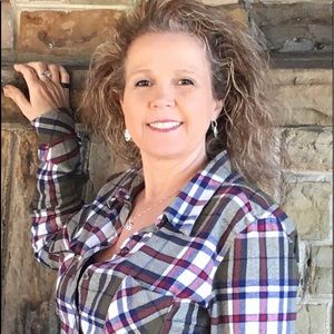 Meet your Posher, Dana